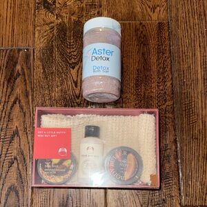 NWT Aster Detox Bath Salt and Body Shop Gift Set Bundle